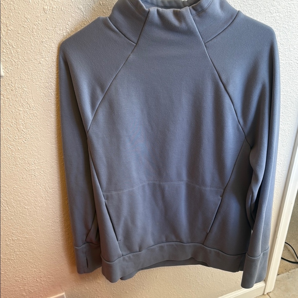 Chic Blue Mock Neck Sweatshirt